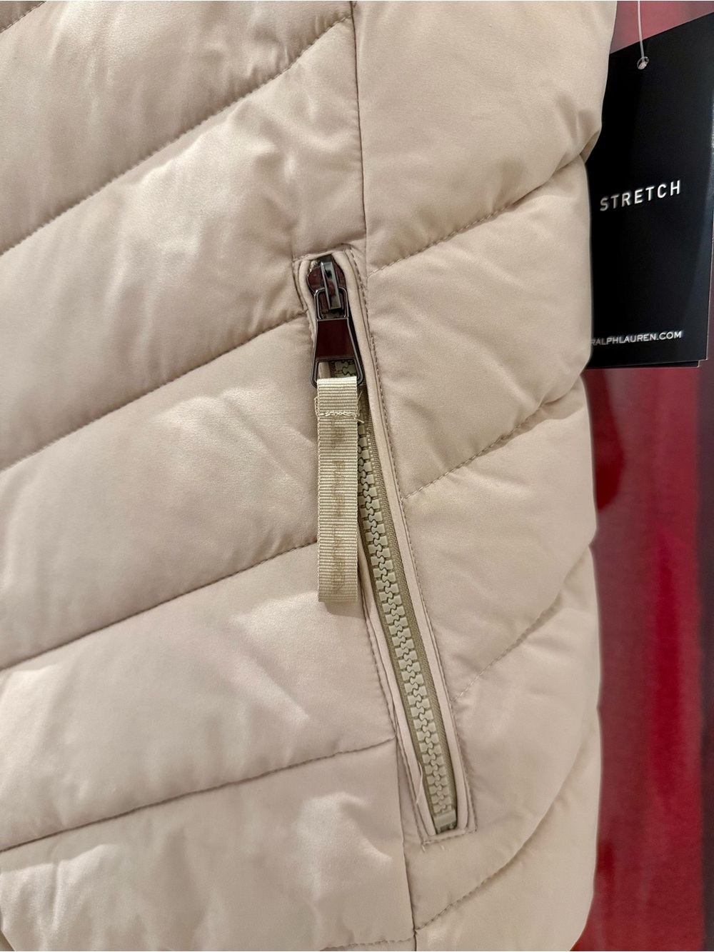 NWT Lauren Ralph Lauren Women’s Cream Hooded Quilted Puffer Vest Size L - Picture 3 of 7